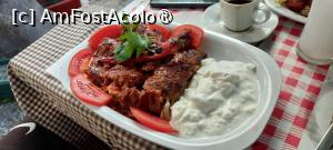 [P09] Ayasofya dürümcüsü kadir - kebab » foto by Carmen Ion
 - 
<span class="allrVoted glyphicon glyphicon-heart hidden" id="av1509594"></span>
<a class="m-l-10 hidden" id="sv1509594" onclick="voting_Foto_DelVot(,1509594,7254)" role="button">șterge vot <span class="glyphicon glyphicon-remove"></span></a>
<a id="v91509594" class=" c-red"  onclick="voting_Foto_SetVot(1509594)" role="button"><span class="glyphicon glyphicon-heart-empty"></span> <b>LIKE</b> = Votează poza</a> <img class="hidden"  id="f1509594W9" src="/imagini/loader.gif" border="0" /><span class="AjErrMes hidden" id="e1509594ErM"></span>