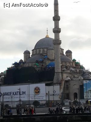 [P01] Moscheea Suleyman vazuta de sub podul Galata » foto by adrianbogdan
 - 
<span class="allrVoted glyphicon glyphicon-heart hidden" id="av1145865"></span>
<a class="m-l-10 hidden" id="sv1145865" onclick="voting_Foto_DelVot(,1145865,7254)" role="button">șterge vot <span class="glyphicon glyphicon-remove"></span></a>
<a id="v91145865" class=" c-red"  onclick="voting_Foto_SetVot(1145865)" role="button"><span class="glyphicon glyphicon-heart-empty"></span> <b>LIKE</b> = Votează poza</a> <img class="hidden"  id="f1145865W9" src="/imagini/loader.gif" border="0" /><span class="AjErrMes hidden" id="e1145865ErM"></span>