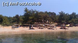 [P12] Plaja Salonikios, in sudul extrem al insulei.  » foto by Radix7
 - 
<span class="allrVoted glyphicon glyphicon-heart hidden" id="av880021"></span>
<a class="m-l-10 hidden" id="sv880021" onclick="voting_Foto_DelVot(,880021,7269)" role="button">șterge vot <span class="glyphicon glyphicon-remove"></span></a>
<a id="v9880021" class=" c-red"  onclick="voting_Foto_SetVot(880021)" role="button"><span class="glyphicon glyphicon-heart-empty"></span> <b>LIKE</b> = Votează poza</a> <img class="hidden"  id="f880021W9" src="/imagini/loader.gif" border="0" /><span class="AjErrMes hidden" id="e880021ErM"></span>