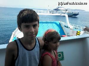 [P01] cu ferry-boat-ul pe ruta Keramoti-Thassos » foto by raducondurache
 - 
<span class="allrVoted glyphicon glyphicon-heart hidden" id="av541448"></span>
<a class="m-l-10 hidden" id="sv541448" onclick="voting_Foto_DelVot(,541448,7269)" role="button">șterge vot <span class="glyphicon glyphicon-remove"></span></a>
<a id="v9541448" class=" c-red"  onclick="voting_Foto_SetVot(541448)" role="button"><span class="glyphicon glyphicon-heart-empty"></span> <b>LIKE</b> = Votează poza</a> <img class="hidden"  id="f541448W9" src="/imagini/loader.gif" border="0" /><span class="AjErrMes hidden" id="e541448ErM"></span>