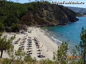 [P06] Plaja Metallia vazuta de pe unul dintre drumurile de acces. Initial am gresit drumul si am mers pe jos pe un teren accidentat - o coasta de munte. dar peisajele merita » foto by andre cristoiu
 - 
<span class="allrVoted glyphicon glyphicon-heart hidden" id="av519814"></span>
<a class="m-l-10 hidden" id="sv519814" onclick="voting_Foto_DelVot(,519814,7269)" role="button">șterge vot <span class="glyphicon glyphicon-remove"></span></a>
<a id="v9519814" class=" c-red"  onclick="voting_Foto_SetVot(519814)" role="button"><span class="glyphicon glyphicon-heart-empty"></span> <b>LIKE</b> = Votează poza</a> <img class="hidden"  id="f519814W9" src="/imagini/loader.gif" border="0" /><span class="AjErrMes hidden" id="e519814ErM"></span>