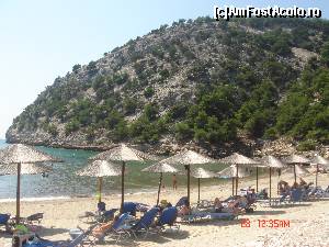 [P44] Plaja Livadria, cautam o taverna sa mancam, are doar 'cantina' » foto by crismis
 - 
<span class="allrVoted glyphicon glyphicon-heart hidden" id="av570807"></span>
<a class="m-l-10 hidden" id="sv570807" onclick="voting_Foto_DelVot(,570807,7269)" role="button">șterge vot <span class="glyphicon glyphicon-remove"></span></a>
<a id="v9570807" class=" c-red"  onclick="voting_Foto_SetVot(570807)" role="button"><span class="glyphicon glyphicon-heart-empty"></span> <b>LIKE</b> = Votează poza</a> <img class="hidden"  id="f570807W9" src="/imagini/loader.gif" border="0" /><span class="AjErrMes hidden" id="e570807ErM"></span>