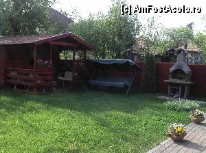 [P15] Curtea pensiunii » foto by elena_iasi
 - 
<span class="allrVoted glyphicon glyphicon-heart hidden" id="av415979"></span>
<a class="m-l-10 hidden" id="sv415979" onclick="voting_Foto_DelVot(,415979,7273)" role="button">șterge vot <span class="glyphicon glyphicon-remove"></span></a>
<a id="v9415979" class=" c-red"  onclick="voting_Foto_SetVot(415979)" role="button"><span class="glyphicon glyphicon-heart-empty"></span> <b>LIKE</b> = Votează poza</a> <img class="hidden"  id="f415979W9" src="/imagini/loader.gif" border="0" /><span class="AjErrMes hidden" id="e415979ErM"></span>