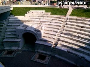 [P05] Stadionul roman » foto by georgel <span class="label label-default labelC_thin small">NEVOTABILĂ</span>