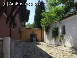 [P66] Plovdiv- zona istorica » foto by mishu
 - 
<span class="allrVoted glyphicon glyphicon-heart hidden" id="av1305533"></span>
<a class="m-l-10 hidden" id="sv1305533" onclick="voting_Foto_DelVot(,1305533,7278)" role="button">șterge vot <span class="glyphicon glyphicon-remove"></span></a>
<a id="v91305533" class=" c-red"  onclick="voting_Foto_SetVot(1305533)" role="button"><span class="glyphicon glyphicon-heart-empty"></span> <b>LIKE</b> = Votează poza</a> <img class="hidden"  id="f1305533W9" src="/imagini/loader.gif" border="0" /><span class="AjErrMes hidden" id="e1305533ErM"></span>