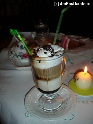 [P24] cafea in straturi » foto by susu
 - 
<span class="allrVoted glyphicon glyphicon-heart hidden" id="av367779"></span>
<a class="m-l-10 hidden" id="sv367779" onclick="voting_Foto_DelVot(,367779,7288)" role="button">șterge vot <span class="glyphicon glyphicon-remove"></span></a>
<a id="v9367779" class=" c-red"  onclick="voting_Foto_SetVot(367779)" role="button"><span class="glyphicon glyphicon-heart-empty"></span> <b>LIKE</b> = Votează poza</a> <img class="hidden"  id="f367779W9" src="/imagini/loader.gif" border="0" /><span class="AjErrMes hidden" id="e367779ErM"></span>