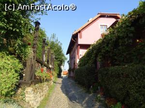 [P32] Casa Cositorarului - pensiunea și cele două terase, aflate de o parte și de alta a străduței » foto by Cris
 - 
<span class="allrVoted glyphicon glyphicon-heart hidden" id="av842878"></span>
<a class="m-l-10 hidden" id="sv842878" onclick="voting_Foto_DelVot(,842878,7288)" role="button">șterge vot <span class="glyphicon glyphicon-remove"></span></a>
<a id="v9842878" class=" c-red"  onclick="voting_Foto_SetVot(842878)" role="button"><span class="glyphicon glyphicon-heart-empty"></span> <b>LIKE</b> = Votează poza</a> <img class="hidden"  id="f842878W9" src="/imagini/loader.gif" border="0" /><span class="AjErrMes hidden" id="e842878ErM"></span>