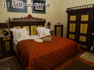 [P05] Casa Cositorarului - camera dublă » foto by Cris
 - 
<span class="allrVoted glyphicon glyphicon-heart hidden" id="av842851"></span>
<a class="m-l-10 hidden" id="sv842851" onclick="voting_Foto_DelVot(,842851,7288)" role="button">șterge vot <span class="glyphicon glyphicon-remove"></span></a>
<a id="v9842851" class=" c-red"  onclick="voting_Foto_SetVot(842851)" role="button"><span class="glyphicon glyphicon-heart-empty"></span> <b>LIKE</b> = Votează poza</a> <img class="hidden"  id="f842851W9" src="/imagini/loader.gif" border="0" /><span class="AjErrMes hidden" id="e842851ErM"></span>