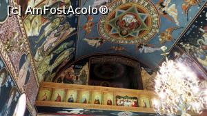 [P14] Detaliu tavan pronaos (biserica nouă)  » foto by Lucien
 - 
<span class="allrVoted glyphicon glyphicon-heart hidden" id="av976375"></span>
<a class="m-l-10 hidden" id="sv976375" onclick="voting_Foto_DelVot(,976375,7301)" role="button">șterge vot <span class="glyphicon glyphicon-remove"></span></a>
<a id="v9976375" class=" c-red"  onclick="voting_Foto_SetVot(976375)" role="button"><span class="glyphicon glyphicon-heart-empty"></span> <b>LIKE</b> = Votează poza</a> <img class="hidden"  id="f976375W9" src="/imagini/loader.gif" border="0" /><span class="AjErrMes hidden" id="e976375ErM"></span>