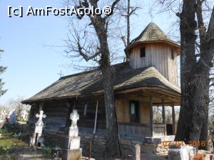 [P03] Dâmbovița - Biserica de lemn Frasin Deal-Copăcei. » foto by iulianic
 - 
<span class="allrVoted glyphicon glyphicon-heart hidden" id="av727259"></span>
<a class="m-l-10 hidden" id="sv727259" onclick="voting_Foto_DelVot(,727259,7302)" role="button">șterge vot <span class="glyphicon glyphicon-remove"></span></a>
<a id="v9727259" class=" c-red"  onclick="voting_Foto_SetVot(727259)" role="button"><span class="glyphicon glyphicon-heart-empty"></span> <b>LIKE</b> = Votează poza</a> <img class="hidden"  id="f727259W9" src="/imagini/loader.gif" border="0" /><span class="AjErrMes hidden" id="e727259ErM"></span>