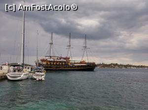 [P16] Vasul de croazieră Menia Maria III plecare din Ormos Panagias » foto by Lale
 - 
<span class="allrVoted glyphicon glyphicon-heart hidden" id="av766771"></span>
<a class="m-l-10 hidden" id="sv766771" onclick="voting_Foto_DelVot(,766771,7330)" role="button">șterge vot <span class="glyphicon glyphicon-remove"></span></a>
<a id="v9766771" class=" c-red"  onclick="voting_Foto_SetVot(766771)" role="button"><span class="glyphicon glyphicon-heart-empty"></span> <b>LIKE</b> = Votează poza</a> <img class="hidden"  id="f766771W9" src="/imagini/loader.gif" border="0" /><span class="AjErrMes hidden" id="e766771ErM"></span>
