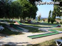 [P20] Terenul de minigolf,la umbra copacilor » foto by BOGDAN DSN
 - 
<span class="allrVoted glyphicon glyphicon-heart hidden" id="av131448"></span>
<a class="m-l-10 hidden" id="sv131448" onclick="voting_Foto_DelVot(,131448,7347)" role="button">șterge vot <span class="glyphicon glyphicon-remove"></span></a>
<a id="v9131448" class=" c-red"  onclick="voting_Foto_SetVot(131448)" role="button"><span class="glyphicon glyphicon-heart-empty"></span> <b>LIKE</b> = Votează poza</a> <img class="hidden"  id="f131448W9" src="/imagini/loader.gif" border="0" /><span class="AjErrMes hidden" id="e131448ErM"></span>