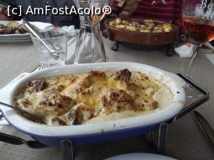 [P31] Cartofi cu piept de pui la cuptor, cu brânză afumată şi parmezan » foto by irinad
 - 
<span class="allrVoted glyphicon glyphicon-heart hidden" id="av827474"></span>
<a class="m-l-10 hidden" id="sv827474" onclick="voting_Foto_DelVot(,827474,7373)" role="button">șterge vot <span class="glyphicon glyphicon-remove"></span></a>
<a id="v9827474" class=" c-red"  onclick="voting_Foto_SetVot(827474)" role="button"><span class="glyphicon glyphicon-heart-empty"></span> <b>LIKE</b> = Votează poza</a> <img class="hidden"  id="f827474W9" src="/imagini/loader.gif" border="0" /><span class="AjErrMes hidden" id="e827474ErM"></span>