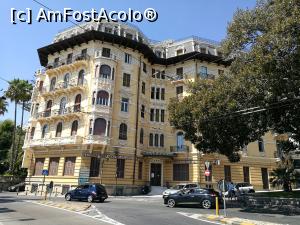 [P22] Hotel în San Remo » foto by crismis
 - 
<span class="allrVoted glyphicon glyphicon-heart hidden" id="av940505"></span>
<a class="m-l-10 hidden" id="sv940505" onclick="voting_Foto_DelVot(,940505,7390)" role="button">șterge vot <span class="glyphicon glyphicon-remove"></span></a>
<a id="v9940505" class=" c-red"  onclick="voting_Foto_SetVot(940505)" role="button"><span class="glyphicon glyphicon-heart-empty"></span> <b>LIKE</b> = Votează poza</a> <img class="hidden"  id="f940505W9" src="/imagini/loader.gif" border="0" /><span class="AjErrMes hidden" id="e940505ErM"></span>