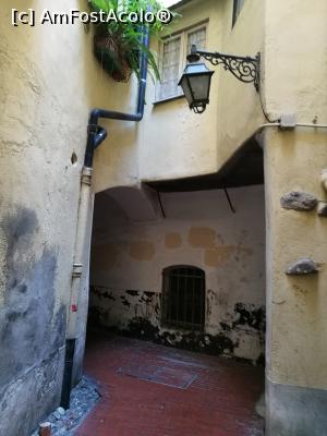 [P36] Prin zona veche din San Remo » foto by crismis
 - 
<span class="allrVoted glyphicon glyphicon-heart hidden" id="av940519"></span>
<a class="m-l-10 hidden" id="sv940519" onclick="voting_Foto_DelVot(,940519,7390)" role="button">șterge vot <span class="glyphicon glyphicon-remove"></span></a>
<a id="v9940519" class=" c-red"  onclick="voting_Foto_SetVot(940519)" role="button"><span class="glyphicon glyphicon-heart-empty"></span> <b>LIKE</b> = Votează poza</a> <img class="hidden"  id="f940519W9" src="/imagini/loader.gif" border="0" /><span class="AjErrMes hidden" id="e940519ErM"></span>