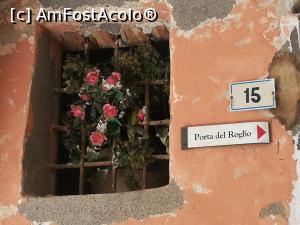 [P44] Prin zona veche din San Remo » foto by crismis
 - 
<span class="allrVoted glyphicon glyphicon-heart hidden" id="av940527"></span>
<a class="m-l-10 hidden" id="sv940527" onclick="voting_Foto_DelVot(,940527,7390)" role="button">șterge vot <span class="glyphicon glyphicon-remove"></span></a>
<a id="v9940527" class=" c-red"  onclick="voting_Foto_SetVot(940527)" role="button"><span class="glyphicon glyphicon-heart-empty"></span> <b>LIKE</b> = Votează poza</a> <img class="hidden"  id="f940527W9" src="/imagini/loader.gif" border="0" /><span class="AjErrMes hidden" id="e940527ErM"></span>