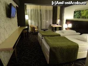 [P11] Hotel Orizont din Predeal-camera dublă » foto by mariana.olaru
 - 
<span class="allrVoted glyphicon glyphicon-heart hidden" id="av698278"></span>
<a class="m-l-10 hidden" id="sv698278" onclick="voting_Foto_DelVot(,698278,7400)" role="button">șterge vot <span class="glyphicon glyphicon-remove"></span></a>
<a id="v9698278" class=" c-red"  onclick="voting_Foto_SetVot(698278)" role="button"><span class="glyphicon glyphicon-heart-empty"></span> <b>LIKE</b> = Votează poza</a> <img class="hidden"  id="f698278W9" src="/imagini/loader.gif" border="0" /><span class="AjErrMes hidden" id="e698278ErM"></span>