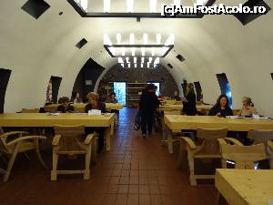 [P40] Hotel Orizont din Predeal-Restaurantul Miorița » foto by mariana.olaru
 - 
<span class="allrVoted glyphicon glyphicon-heart hidden" id="av698307"></span>
<a class="m-l-10 hidden" id="sv698307" onclick="voting_Foto_DelVot(,698307,7400)" role="button">șterge vot <span class="glyphicon glyphicon-remove"></span></a>
<a id="v9698307" class=" c-red"  onclick="voting_Foto_SetVot(698307)" role="button"><span class="glyphicon glyphicon-heart-empty"></span> <b>LIKE</b> = Votează poza</a> <img class="hidden"  id="f698307W9" src="/imagini/loader.gif" border="0" /><span class="AjErrMes hidden" id="e698307ErM"></span>