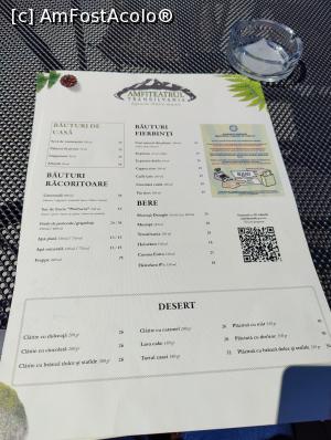 [P33] Amfiteatrul Transilvania; restaurantul » foto by crismis
 - 
<span class="allrVoted glyphicon glyphicon-heart hidden" id="av1383586"></span>
<a class="m-l-10 hidden" id="sv1383586" onclick="voting_Foto_DelVot(,1383586,7404)" role="button">șterge vot <span class="glyphicon glyphicon-remove"></span></a>
<a id="v91383586" class=" c-red"  onclick="voting_Foto_SetVot(1383586)" role="button"><span class="glyphicon glyphicon-heart-empty"></span> <b>LIKE</b> = Votează poza</a> <img class="hidden"  id="f1383586W9" src="/imagini/loader.gif" border="0" /><span class="AjErrMes hidden" id="e1383586ErM"></span>
