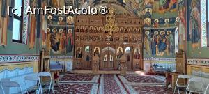 [P20] 20. Interior în biserica nouă. » foto by doinafil
 - 
<span class="allrVoted glyphicon glyphicon-heart hidden" id="av1421818"></span>
<a class="m-l-10 hidden" id="sv1421818" onclick="voting_Foto_DelVot(,1421818,7405)" role="button">șterge vot <span class="glyphicon glyphicon-remove"></span></a>
<a id="v91421818" class=" c-red"  onclick="voting_Foto_SetVot(1421818)" role="button"><span class="glyphicon glyphicon-heart-empty"></span> <b>LIKE</b> = Votează poza</a> <img class="hidden"  id="f1421818W9" src="/imagini/loader.gif" border="0" /><span class="AjErrMes hidden" id="e1421818ErM"></span>