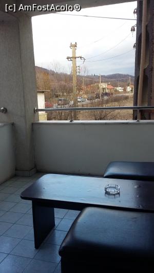[P07] balconul camerei » foto by raducondurache
 - 
<span class="allrVoted glyphicon glyphicon-heart hidden" id="av946018"></span>
<a class="m-l-10 hidden" id="sv946018" onclick="voting_Foto_DelVot(,946018,7420)" role="button">șterge vot <span class="glyphicon glyphicon-remove"></span></a>
<a id="v9946018" class=" c-red"  onclick="voting_Foto_SetVot(946018)" role="button"><span class="glyphicon glyphicon-heart-empty"></span> <b>LIKE</b> = Votează poza</a> <img class="hidden"  id="f946018W9" src="/imagini/loader.gif" border="0" /><span class="AjErrMes hidden" id="e946018ErM"></span>