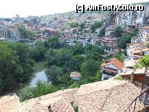 [P28] Veliko Tarnovo - Cladirile insirate pe deal si apa raului Yantra. » foto by iulianic
 - 
<span class="allrVoted glyphicon glyphicon-heart hidden" id="av326193"></span>
<a class="m-l-10 hidden" id="sv326193" onclick="voting_Foto_DelVot(,326193,7421)" role="button">șterge vot <span class="glyphicon glyphicon-remove"></span></a>
<a id="v9326193" class=" c-red"  onclick="voting_Foto_SetVot(326193)" role="button"><span class="glyphicon glyphicon-heart-empty"></span> <b>LIKE</b> = Votează poza</a> <img class="hidden"  id="f326193W9" src="/imagini/loader.gif" border="0" /><span class="AjErrMes hidden" id="e326193ErM"></span>