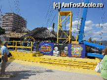 [P16] Burgas - Parcul de distractii din apropierea plajei. » foto by iulianic
 - 
<span class="allrVoted glyphicon glyphicon-heart hidden" id="av329091"></span>
<a class="m-l-10 hidden" id="sv329091" onclick="voting_Foto_DelVot(,329091,7421)" role="button">șterge vot <span class="glyphicon glyphicon-remove"></span></a>
<a id="v9329091" class=" c-red"  onclick="voting_Foto_SetVot(329091)" role="button"><span class="glyphicon glyphicon-heart-empty"></span> <b>LIKE</b> = Votează poza</a> <img class="hidden"  id="f329091W9" src="/imagini/loader.gif" border="0" /><span class="AjErrMes hidden" id="e329091ErM"></span>