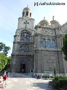 [P23] Varna - Catedrala Adormirea Maicii Domnului. » foto by iulianic
 - 
<span class="allrVoted glyphicon glyphicon-heart hidden" id="av329098"></span>
<a class="m-l-10 hidden" id="sv329098" onclick="voting_Foto_DelVot(,329098,7421)" role="button">șterge vot <span class="glyphicon glyphicon-remove"></span></a>
<a id="v9329098" class=" c-red"  onclick="voting_Foto_SetVot(329098)" role="button"><span class="glyphicon glyphicon-heart-empty"></span> <b>LIKE</b> = Votează poza</a> <img class="hidden"  id="f329098W9" src="/imagini/loader.gif" border="0" /><span class="AjErrMes hidden" id="e329098ErM"></span>