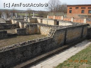 [P14] Abritus - În vechea cetate refăcută și modernizată.  » foto by iulianic
 - 
<span class="allrVoted glyphicon glyphicon-heart hidden" id="av954300"></span>
<a class="m-l-10 hidden" id="sv954300" onclick="voting_Foto_DelVot(,954300,7421)" role="button">șterge vot <span class="glyphicon glyphicon-remove"></span></a>
<a id="v9954300" class=" c-red"  onclick="voting_Foto_SetVot(954300)" role="button"><span class="glyphicon glyphicon-heart-empty"></span> <b>LIKE</b> = Votează poza</a> <img class="hidden"  id="f954300W9" src="/imagini/loader.gif" border="0" /><span class="AjErrMes hidden" id="e954300ErM"></span>