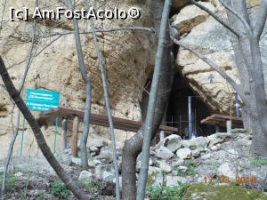 [P32] Madara - Capela Sf. Panteleymon.  » foto by iulianic
 - 
<span class="allrVoted glyphicon glyphicon-heart hidden" id="av954318"></span>
<a class="m-l-10 hidden" id="sv954318" onclick="voting_Foto_DelVot(,954318,7421)" role="button">șterge vot <span class="glyphicon glyphicon-remove"></span></a>
<a id="v9954318" class=" c-red"  onclick="voting_Foto_SetVot(954318)" role="button"><span class="glyphicon glyphicon-heart-empty"></span> <b>LIKE</b> = Votează poza</a> <img class="hidden"  id="f954318W9" src="/imagini/loader.gif" border="0" /><span class="AjErrMes hidden" id="e954318ErM"></span>