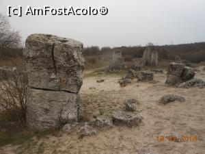 [P27] Pobite Kamăni - Pădurea de Piatră.  » foto by iulianic
 - 
<span class="allrVoted glyphicon glyphicon-heart hidden" id="av961447"></span>
<a class="m-l-10 hidden" id="sv961447" onclick="voting_Foto_DelVot(,961447,7421)" role="button">șterge vot <span class="glyphicon glyphicon-remove"></span></a>
<a id="v9961447" class=" c-red"  onclick="voting_Foto_SetVot(961447)" role="button"><span class="glyphicon glyphicon-heart-empty"></span> <b>LIKE</b> = Votează poza</a> <img class="hidden"  id="f961447W9" src="/imagini/loader.gif" border="0" /><span class="AjErrMes hidden" id="e961447ErM"></span>