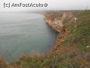 [P06] Cap Kaliakra - Stâncile roșiatice ale promontoriului.  » foto by iulianic
 - 
<span class="allrVoted glyphicon glyphicon-heart hidden" id="av961426"></span>
<a class="m-l-10 hidden" id="sv961426" onclick="voting_Foto_DelVot(,961426,7421)" role="button">șterge vot <span class="glyphicon glyphicon-remove"></span></a>
<a id="v9961426" class=" c-red"  onclick="voting_Foto_SetVot(961426)" role="button"><span class="glyphicon glyphicon-heart-empty"></span> <b>LIKE</b> = Votează poza</a> <img class="hidden"  id="f961426W9" src="/imagini/loader.gif" border="0" /><span class="AjErrMes hidden" id="e961426ErM"></span>