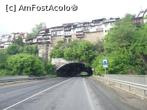 [P20] Tunel la Veliko Târnovo.  » foto by tata123 🔱
 - 
<span class="allrVoted glyphicon glyphicon-heart hidden" id="av1072809"></span>
<a class="m-l-10 hidden" id="sv1072809" onclick="voting_Foto_DelVot(,1072809,7421)" role="button">șterge vot <span class="glyphicon glyphicon-remove"></span></a>
<a id="v91072809" class=" c-red"  onclick="voting_Foto_SetVot(1072809)" role="button"><span class="glyphicon glyphicon-heart-empty"></span> <b>LIKE</b> = Votează poza</a> <img class="hidden"  id="f1072809W9" src="/imagini/loader.gif" border="0" /><span class="AjErrMes hidden" id="e1072809ErM"></span>