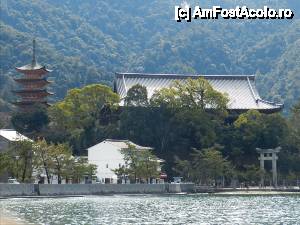 [P28] Sanctuarul de pe Insula Miyajima.  » foto by TraianS
 - 
<span class="allrVoted glyphicon glyphicon-heart hidden" id="av414736"></span>
<a class="m-l-10 hidden" id="sv414736" onclick="voting_Foto_DelVot(,414736,7440)" role="button">șterge vot <span class="glyphicon glyphicon-remove"></span></a>
<a id="v9414736" class=" c-red"  onclick="voting_Foto_SetVot(414736)" role="button"><span class="glyphicon glyphicon-heart-empty"></span> <b>LIKE</b> = Votează poza</a> <img class="hidden"  id="f414736W9" src="/imagini/loader.gif" border="0" /><span class="AjErrMes hidden" id="e414736ErM"></span>