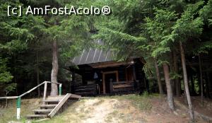[P03] Manastirea Humorului - Casa Bunicilor - O casuta mica din padure » foto by alina1104
 - 
<span class="allrVoted glyphicon glyphicon-heart hidden" id="av718294"></span>
<a class="m-l-10 hidden" id="sv718294" onclick="voting_Foto_DelVot(,718294,7483)" role="button">șterge vot <span class="glyphicon glyphicon-remove"></span></a>
<a id="v9718294" class=" c-red"  onclick="voting_Foto_SetVot(718294)" role="button"><span class="glyphicon glyphicon-heart-empty"></span> <b>LIKE</b> = Votează poza</a> <img class="hidden"  id="f718294W9" src="/imagini/loader.gif" border="0" /><span class="AjErrMes hidden" id="e718294ErM"></span>