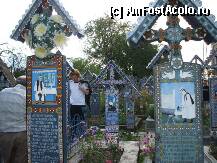 [P04] Cimitirul Vesel de la Sapanta !!! » foto by RobertCodescu
 - 
<span class="allrVoted glyphicon glyphicon-heart hidden" id="av195449"></span>
<a class="m-l-10 hidden" id="sv195449" onclick="voting_Foto_DelVot(,195449,7494)" role="button">șterge vot <span class="glyphicon glyphicon-remove"></span></a>
<a id="v9195449" class=" c-red"  onclick="voting_Foto_SetVot(195449)" role="button"><span class="glyphicon glyphicon-heart-empty"></span> <b>LIKE</b> = Votează poza</a> <img class="hidden"  id="f195449W9" src="/imagini/loader.gif" border="0" /><span class="AjErrMes hidden" id="e195449ErM"></span>