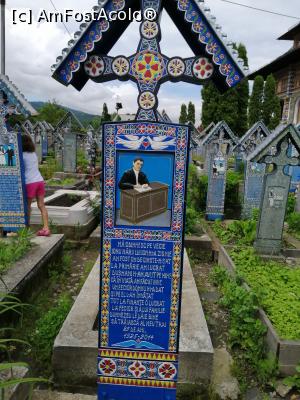 [P04] Cimitirul vesel » foto by nelu73
 - 
<span class="allrVoted glyphicon glyphicon-heart hidden" id="av1175618"></span>
<a class="m-l-10 hidden" id="sv1175618" onclick="voting_Foto_DelVot(,1175618,7494)" role="button">șterge vot <span class="glyphicon glyphicon-remove"></span></a>
<a id="v91175618" class=" c-red"  onclick="voting_Foto_SetVot(1175618)" role="button"><span class="glyphicon glyphicon-heart-empty"></span> <b>LIKE</b> = Votează poza</a> <img class="hidden"  id="f1175618W9" src="/imagini/loader.gif" border="0" /><span class="AjErrMes hidden" id="e1175618ErM"></span>