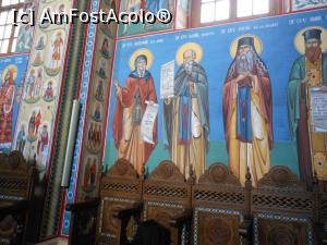 [P22] Săpânța - Cimitirul Vesel. Biserica, interior. » foto by iulianic
 - 
<span class="allrVoted glyphicon glyphicon-heart hidden" id="av1352756"></span>
<a class="m-l-10 hidden" id="sv1352756" onclick="voting_Foto_DelVot(,1352756,7494)" role="button">șterge vot <span class="glyphicon glyphicon-remove"></span></a>
<a id="v91352756" class=" c-red"  onclick="voting_Foto_SetVot(1352756)" role="button"><span class="glyphicon glyphicon-heart-empty"></span> <b>LIKE</b> = Votează poza</a> <img class="hidden"  id="f1352756W9" src="/imagini/loader.gif" border="0" /><span class="AjErrMes hidden" id="e1352756ErM"></span>