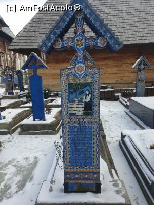 [P25] Cimitirul Vesel de la Săpânță » foto by robert
 - 
<span class="allrVoted glyphicon glyphicon-heart hidden" id="av1217582"></span>
<a class="m-l-10 hidden" id="sv1217582" onclick="voting_Foto_DelVot(,1217582,7494)" role="button">șterge vot <span class="glyphicon glyphicon-remove"></span></a>
<a id="v91217582" class=" c-red"  onclick="voting_Foto_SetVot(1217582)" role="button"><span class="glyphicon glyphicon-heart-empty"></span> <b>LIKE</b> = Votează poza</a> <img class="hidden"  id="f1217582W9" src="/imagini/loader.gif" border="0" /><span class="AjErrMes hidden" id="e1217582ErM"></span>