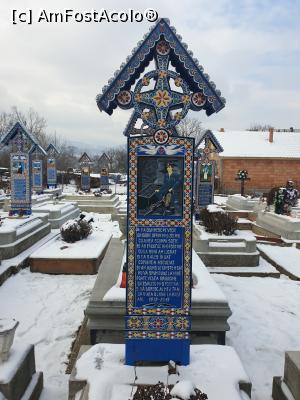 [P55] Cimitirul Vesel de la Săpânță » foto by robert
 - 
<span class="allrVoted glyphicon glyphicon-heart hidden" id="av1217612"></span>
<a class="m-l-10 hidden" id="sv1217612" onclick="voting_Foto_DelVot(,1217612,7494)" role="button">șterge vot <span class="glyphicon glyphicon-remove"></span></a>
<a id="v91217612" class=" c-red"  onclick="voting_Foto_SetVot(1217612)" role="button"><span class="glyphicon glyphicon-heart-empty"></span> <b>LIKE</b> = Votează poza</a> <img class="hidden"  id="f1217612W9" src="/imagini/loader.gif" border="0" /><span class="AjErrMes hidden" id="e1217612ErM"></span>