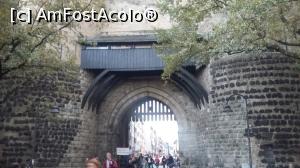 [P23] Eigelsteintorburg, una din cele patru porţi medievale de intrare în oraşul Koln, Germania.  » foto by traian.leuca †
 - 
<span class="allrVoted glyphicon glyphicon-heart hidden" id="av1153351"></span>
<a class="m-l-10 hidden" id="sv1153351" onclick="voting_Foto_DelVot(,1153351,7498)" role="button">șterge vot <span class="glyphicon glyphicon-remove"></span></a>
<a id="v91153351" class=" c-red"  onclick="voting_Foto_SetVot(1153351)" role="button"><span class="glyphicon glyphicon-heart-empty"></span> <b>LIKE</b> = Votează poza</a> <img class="hidden"  id="f1153351W9" src="/imagini/loader.gif" border="0" /><span class="AjErrMes hidden" id="e1153351ErM"></span>