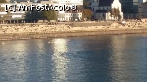 [P06] La plajă pe malul Rinului la sfârşit de octombrie în oraşul Koln din Germania.  » foto by traian.leuca †
 - 
<span class="allrVoted glyphicon glyphicon-heart hidden" id="av1153334"></span>
<a class="m-l-10 hidden" id="sv1153334" onclick="voting_Foto_DelVot(,1153334,7498)" role="button">șterge vot <span class="glyphicon glyphicon-remove"></span></a>
<a id="v91153334" class=" c-red"  onclick="voting_Foto_SetVot(1153334)" role="button"><span class="glyphicon glyphicon-heart-empty"></span> <b>LIKE</b> = Votează poza</a> <img class="hidden"  id="f1153334W9" src="/imagini/loader.gif" border="0" /><span class="AjErrMes hidden" id="e1153334ErM"></span>