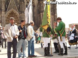 [P03] Domul din Koln » foto by Alb
 - 
<span class="allrVoted glyphicon glyphicon-heart hidden" id="av361807"></span>
<a class="m-l-10 hidden" id="sv361807" onclick="voting_Foto_DelVot(,361807,7498)" role="button">șterge vot <span class="glyphicon glyphicon-remove"></span></a>
<a id="v9361807" class=" c-red"  onclick="voting_Foto_SetVot(361807)" role="button"><span class="glyphicon glyphicon-heart-empty"></span> <b>LIKE</b> = Votează poza</a> <img class="hidden"  id="f361807W9" src="/imagini/loader.gif" border="0" /><span class="AjErrMes hidden" id="e361807ErM"></span>