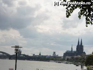 [P34] KÖLN RIN » foto by Alb
 - 
<span class="allrVoted glyphicon glyphicon-heart hidden" id="av361882"></span>
<a class="m-l-10 hidden" id="sv361882" onclick="voting_Foto_DelVot(,361882,7498)" role="button">șterge vot <span class="glyphicon glyphicon-remove"></span></a>
<a id="v9361882" class=" c-red"  onclick="voting_Foto_SetVot(361882)" role="button"><span class="glyphicon glyphicon-heart-empty"></span> <b>LIKE</b> = Votează poza</a> <img class="hidden"  id="f361882W9" src="/imagini/loader.gif" border="0" /><span class="AjErrMes hidden" id="e361882ErM"></span>