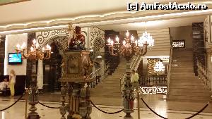 [P02] Royal Holiday Palace - prin lobby » foto by nicole33
 - 
<span class="allrVoted glyphicon glyphicon-heart hidden" id="av633207"></span>
<a class="m-l-10 hidden" id="sv633207" onclick="voting_Foto_DelVot(,633207,7501)" role="button">șterge vot <span class="glyphicon glyphicon-remove"></span></a>
<a id="v9633207" class=" c-red"  onclick="voting_Foto_SetVot(633207)" role="button"><span class="glyphicon glyphicon-heart-empty"></span> <b>LIKE</b> = Votează poza</a> <img class="hidden"  id="f633207W9" src="/imagini/loader.gif" border="0" /><span class="AjErrMes hidden" id="e633207ErM"></span>