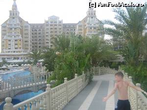 [P01] Hotelul vazut dinspre plaja » foto by denisucu
 - 
<span class="allrVoted glyphicon glyphicon-heart hidden" id="av525723"></span>
<a class="m-l-10 hidden" id="sv525723" onclick="voting_Foto_DelVot(,525723,7501)" role="button">șterge vot <span class="glyphicon glyphicon-remove"></span></a>
<a id="v9525723" class=" c-red"  onclick="voting_Foto_SetVot(525723)" role="button"><span class="glyphicon glyphicon-heart-empty"></span> <b>LIKE</b> = Votează poza</a> <img class="hidden"  id="f525723W9" src="/imagini/loader.gif" border="0" /><span class="AjErrMes hidden" id="e525723ErM"></span>