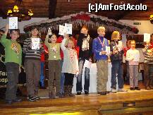 [P05] La serbarea de premiere , imnul era: 'sunt asa de frumos, sunt asa de puternic' » foto by marutz*
 - 
<span class="allrVoted glyphicon glyphicon-heart hidden" id="av145500"></span>
<a class="m-l-10 hidden" id="sv145500" onclick="voting_Foto_DelVot(,145500,7504)" role="button">șterge vot <span class="glyphicon glyphicon-remove"></span></a>
<a id="v9145500" class=" c-red"  onclick="voting_Foto_SetVot(145500)" role="button"><span class="glyphicon glyphicon-heart-empty"></span> <b>LIKE</b> = Votează poza</a> <img class="hidden"  id="f145500W9" src="/imagini/loader.gif" border="0" /><span class="AjErrMes hidden" id="e145500ErM"></span>