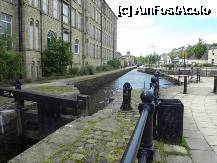 [P42] In centrul Slawit. Canalul renovat care e paralel cu strada principala. Ghiciti: ce e cladirea din stanga? » foto by TraianS
 - 
<span class="allrVoted glyphicon glyphicon-heart hidden" id="av210672"></span>
<a class="m-l-10 hidden" id="sv210672" onclick="voting_Foto_DelVot(,210672,7515)" role="button">șterge vot <span class="glyphicon glyphicon-remove"></span></a>
<a id="v9210672" class=" c-red"  onclick="voting_Foto_SetVot(210672)" role="button"><span class="glyphicon glyphicon-heart-empty"></span> <b>LIKE</b> = Votează poza</a> <img class="hidden"  id="f210672W9" src="/imagini/loader.gif" border="0" /><span class="AjErrMes hidden" id="e210672ErM"></span>