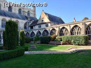 [P19] Catedrala Gloucester » foto by Marius 72
 - 
<span class="allrVoted glyphicon glyphicon-heart hidden" id="av1504371"></span>
<a class="m-l-10 hidden" id="sv1504371" onclick="voting_Foto_DelVot(,1504371,7515)" role="button">șterge vot <span class="glyphicon glyphicon-remove"></span></a>
<a id="v91504371" class=" c-red"  onclick="voting_Foto_SetVot(1504371)" role="button"><span class="glyphicon glyphicon-heart-empty"></span> <b>LIKE</b> = Votează poza</a> <img class="hidden"  id="f1504371W9" src="/imagini/loader.gif" border="0" /><span class="AjErrMes hidden" id="e1504371ErM"></span>