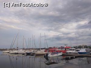 [P22] Ambarcațiuni în portul Mangalia » foto by Mioritik
 - 
<span class="allrVoted glyphicon glyphicon-heart hidden" id="av1231449"></span>
<a class="m-l-10 hidden" id="sv1231449" onclick="voting_Foto_DelVot(,1231449,7516)" role="button">șterge vot <span class="glyphicon glyphicon-remove"></span></a>
<a id="v91231449" class=" c-red"  onclick="voting_Foto_SetVot(1231449)" role="button"><span class="glyphicon glyphicon-heart-empty"></span> <b>LIKE</b> = Votează poza</a> <img class="hidden"  id="f1231449W9" src="/imagini/loader.gif" border="0" /><span class="AjErrMes hidden" id="e1231449ErM"></span>